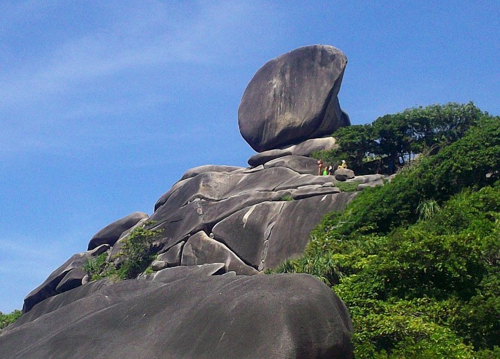 339 KHAO LAK RETOUCHER